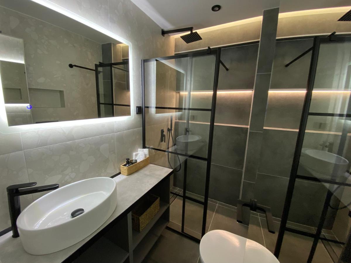 Appartamento Celestial Luxury Skg Port Salonicco Esterno foto
